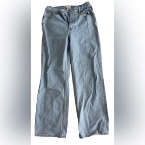 Abercrombie High Rise Light Wash 90’s Relaxed Jean Curve Love